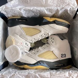 Deadstock - Air Jordan 5 x A Ma Maniére “Dawn” 2023 release